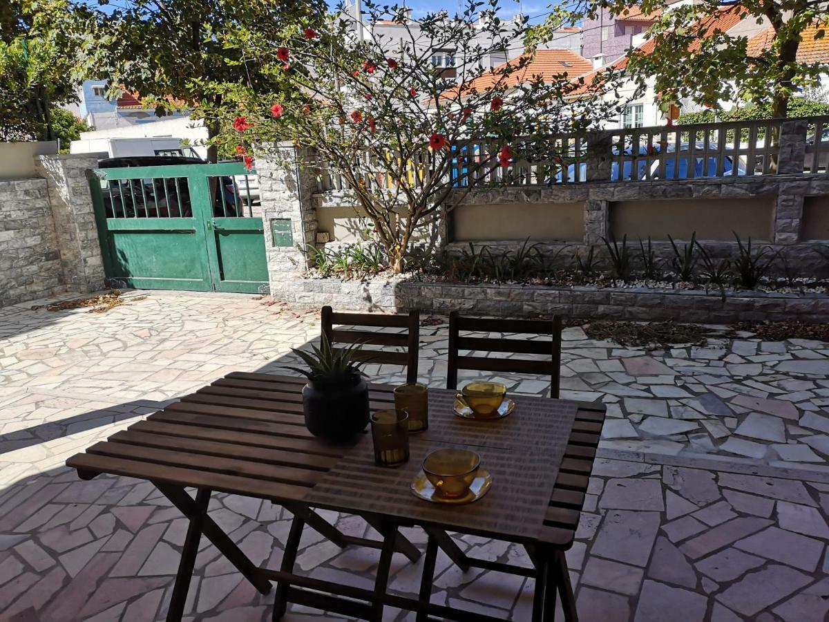 Caparica Beach House Holiday Home Costa da Caparica Exterior foto